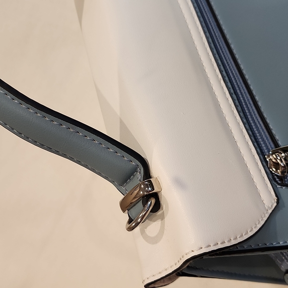 David Jones Paris Vegan Leather Handbag - Picture 11 of 13